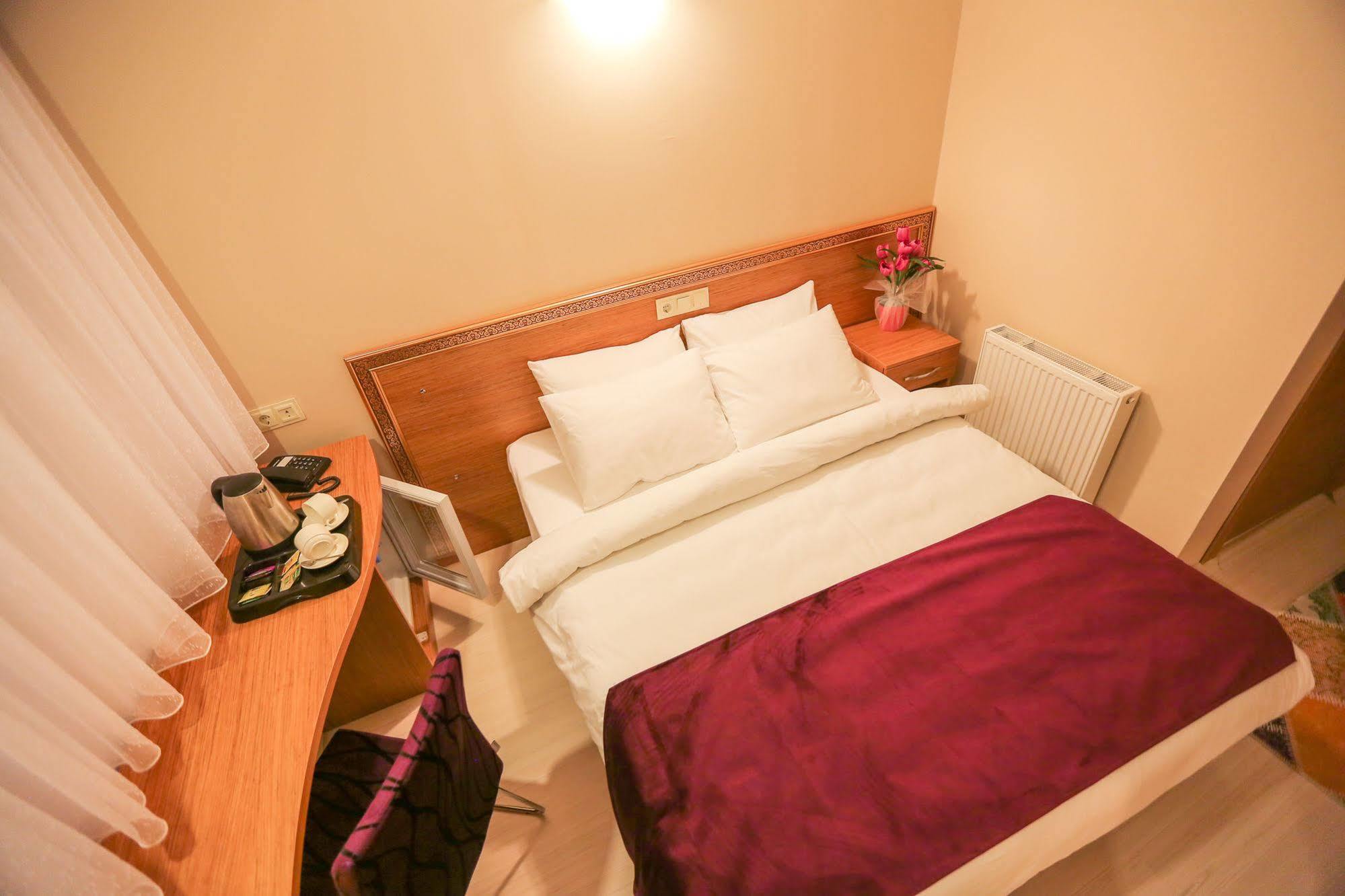 Grand Airport Otel